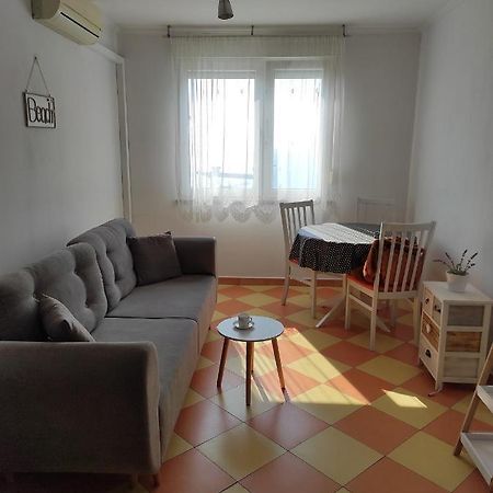 Sunny apartment in Rijeka Buitenkant foto