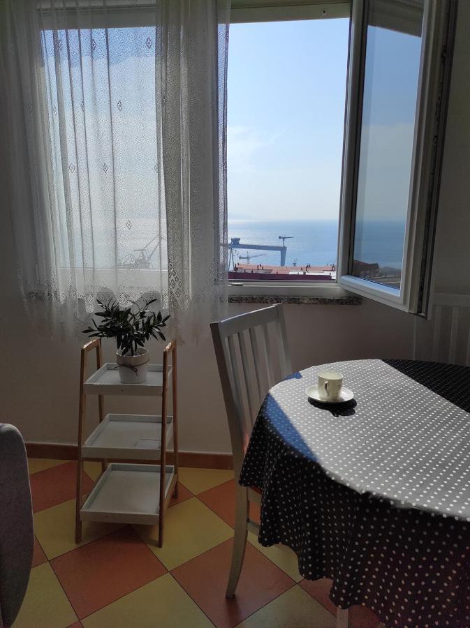 Sunny apartment in Rijeka Buitenkant foto